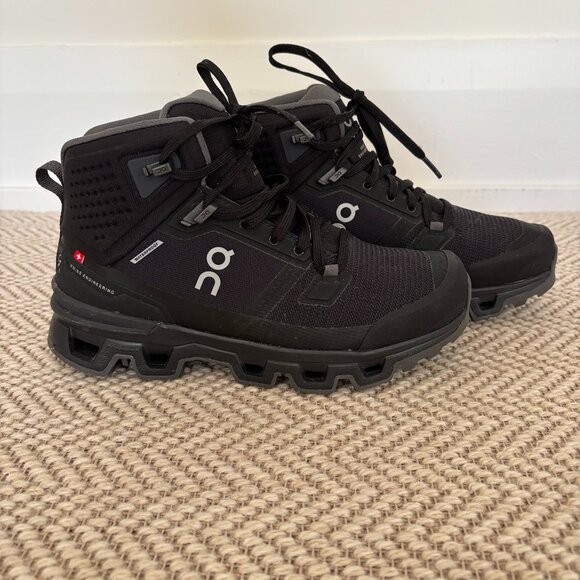 On Cloudrock 2 Women's Waterproof Hiking Boots - Size 6.5 in Black Eclipse - Picture 1 of 3